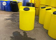 Roto - moldeado los tanques de almacenamiento químicos de 250 galones para el almacenamiento líquido a granel del fertilizante