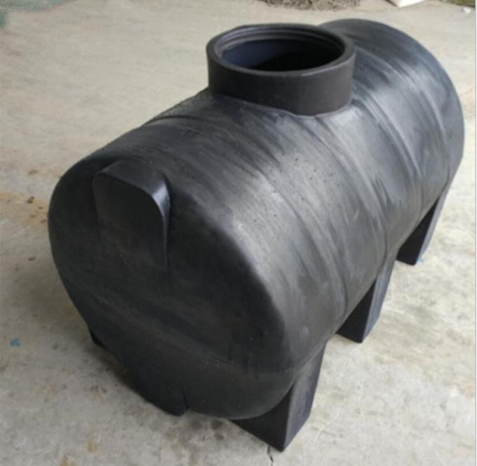 Contenedores de almacenamiento plásticos horizontales del agua con el