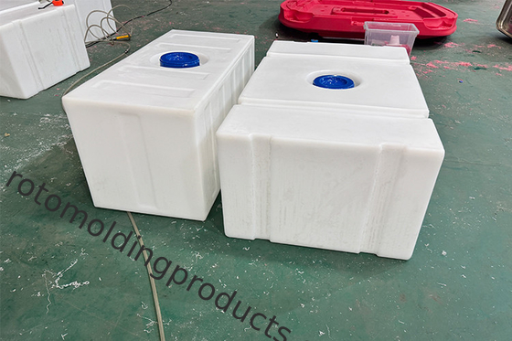 Tanques de cisterna de bajo perfil personalizados para la técnica de rotomolding estabilizada UV y a prueba de fugas del camper