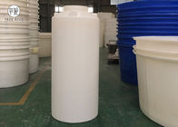 Color azul alrededor de los tanques de almacenamiento plásticos del agua de 250 galones para el almacenamiento líquido de la alimentación